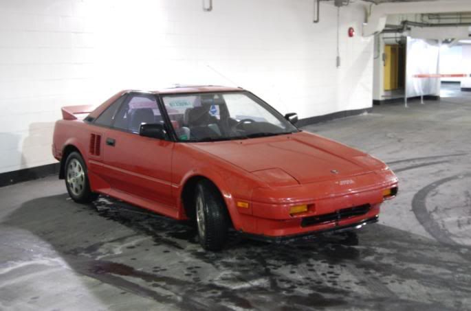 http://i11.photobucket.com/albums/a151/7180/86MR2.jpg