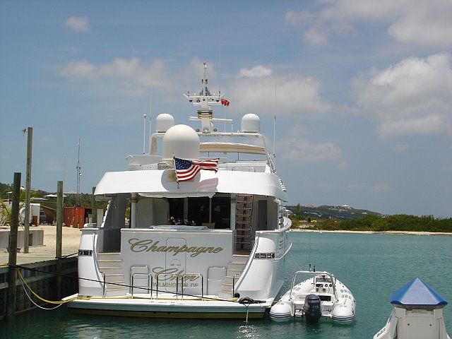 tiger woods yacht privacy. RE: Tiger Woods#39; yacht Privacy