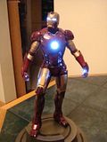 th_IronManStatue03.jpg