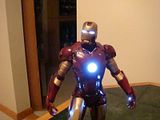 th_IronManStatue04.jpg