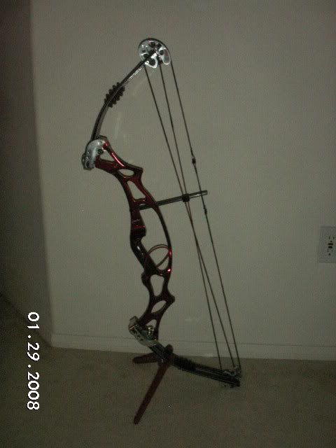 2006+Hoyt+Bows Reply to this post or email if you're interested or have any questions ...