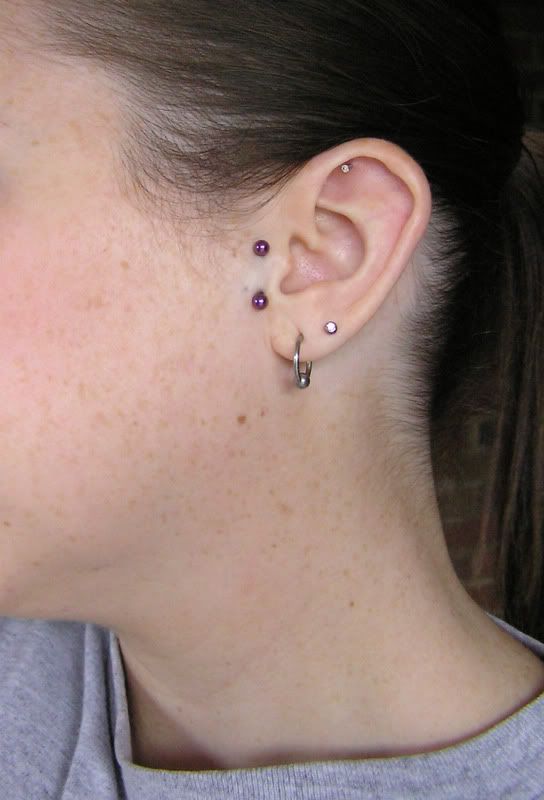 Surface vertical tragus? in Surface Piercing Forum Forum