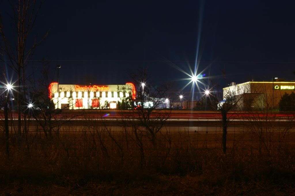 IMAGE: http://i11.photobucket.com/albums/a159/dysturbed/photography/Picture-002Large.jpg