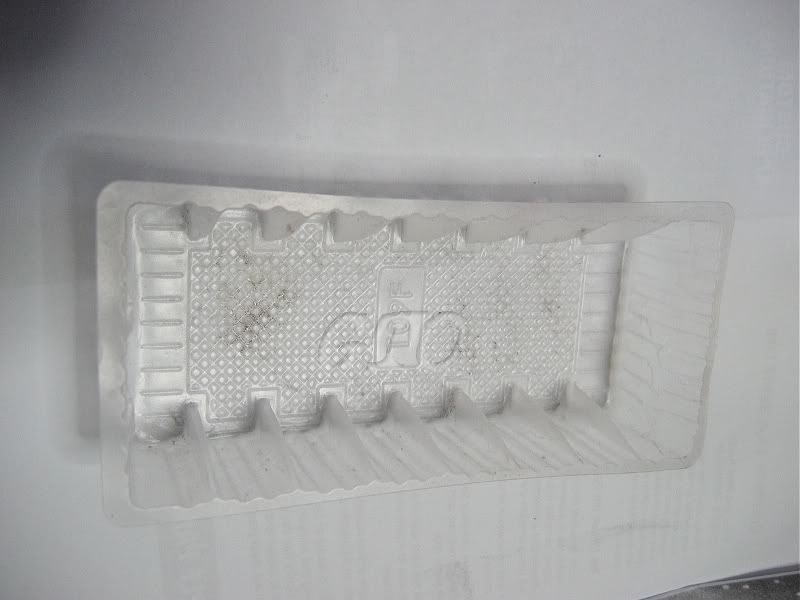 empty tray