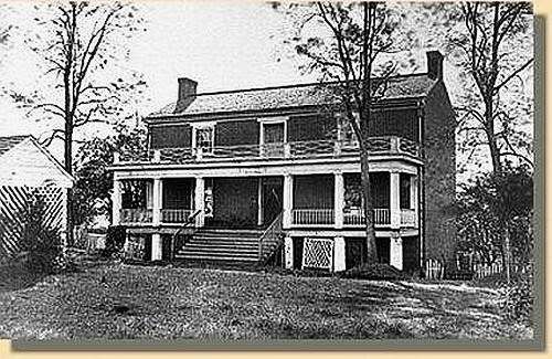 robert e lee surrender at appomattox court house. Picture of the McLean House in