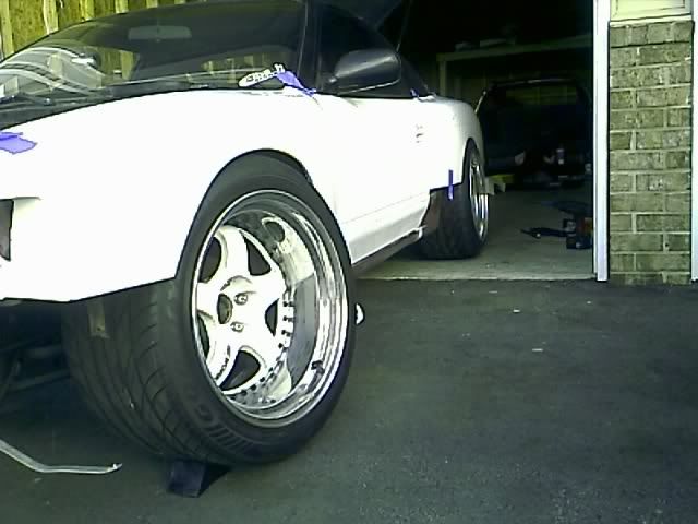 http://i11.photobucket.com/albums/a165/ABCDrift/IMAGE_139.jpg