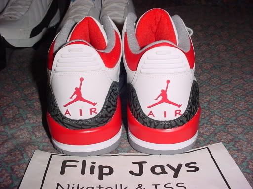 JordanSampleShoes2007008.jpg