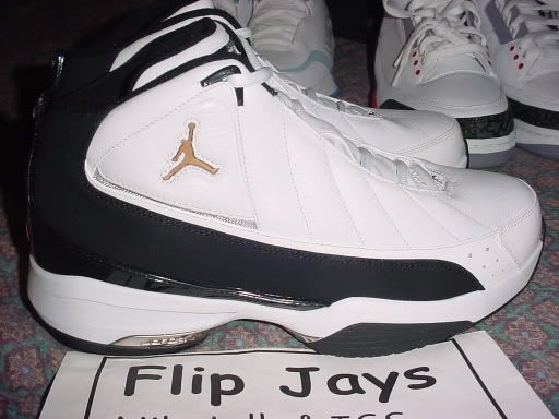 JordanSampleShoes2007026.jpg