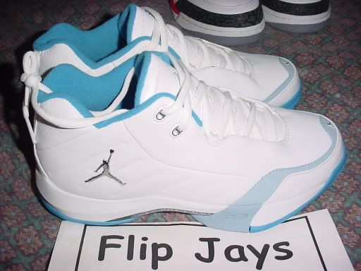 JordanSampleShoes2007032.jpg