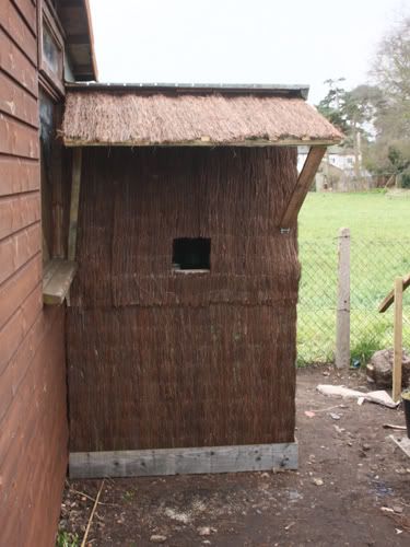 IMAGE: http://i11.photobucket.com/albums/a166/madas/HIDE3.jpg