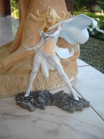 http://i11.photobucket.com/albums/a168/HAlucard/DSC00322-1.jpg