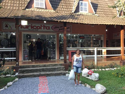 photo tn_Fazendo compras.jpg