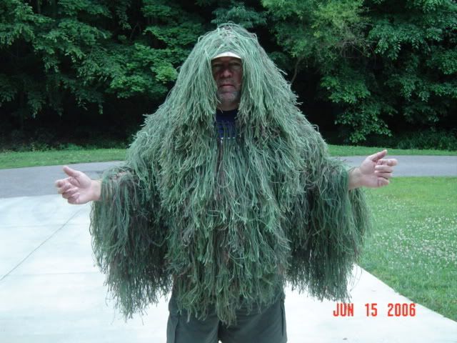 GreenTrackerghilliesuit003.jpg