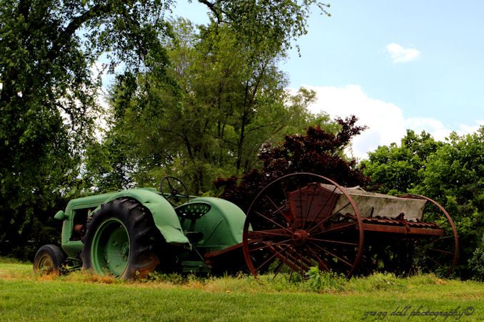  photo IMG_8698Tractor2_zpsf5422c06.jpg