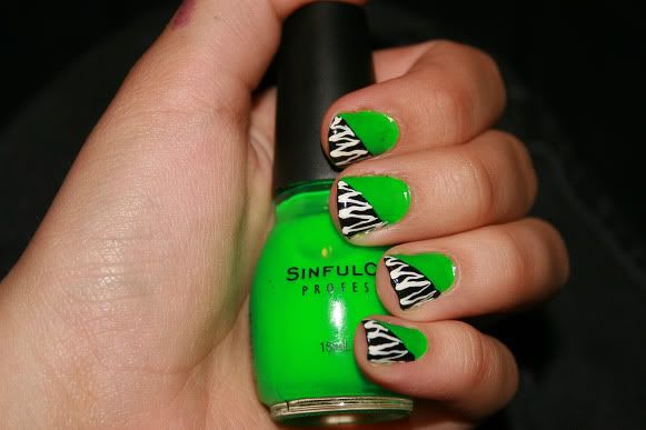 greenzebranails2.jpg