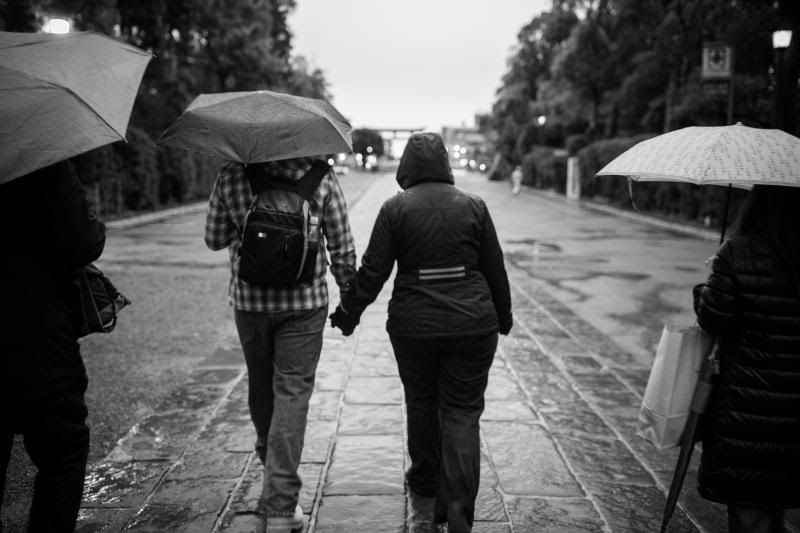 IMAGE: http://i11.photobucket.com/albums/a175/ninobrn99/My%20Photography/Street%20Photography/5B3A4735_zps8144187d.jpg