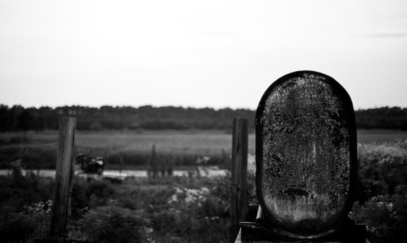 IMAGE: http://i11.photobucket.com/albums/a175/ninobrn99/watertank_zpscae7d4c5.jpg