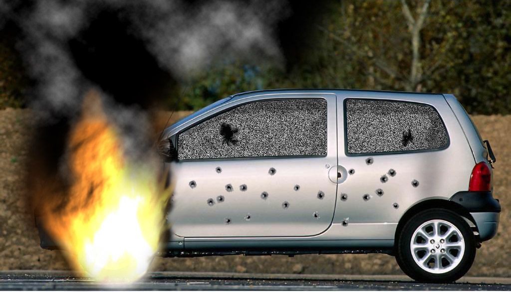 http://i11.photobucket.com/albums/a176/dannnneee/Renault-TwingoBurninhell.jpg