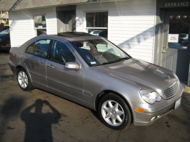 2002 Mercedes c320 cd changer location #4