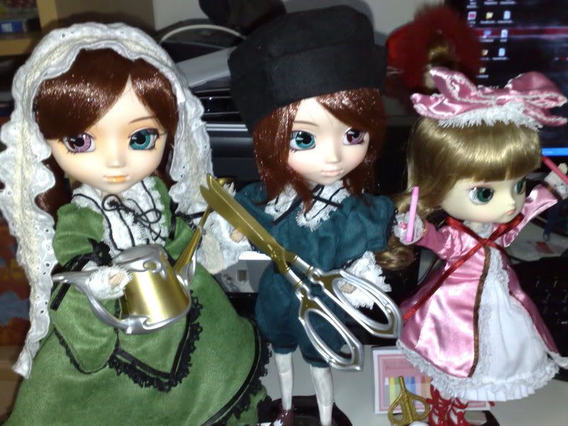 twin sisters suiseiseki and souseiseki pullip with hinaichigo dal