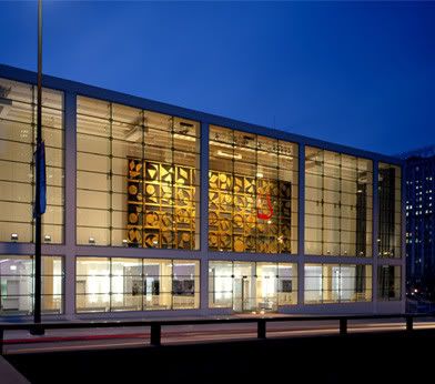 harristheater_pic2.jpg