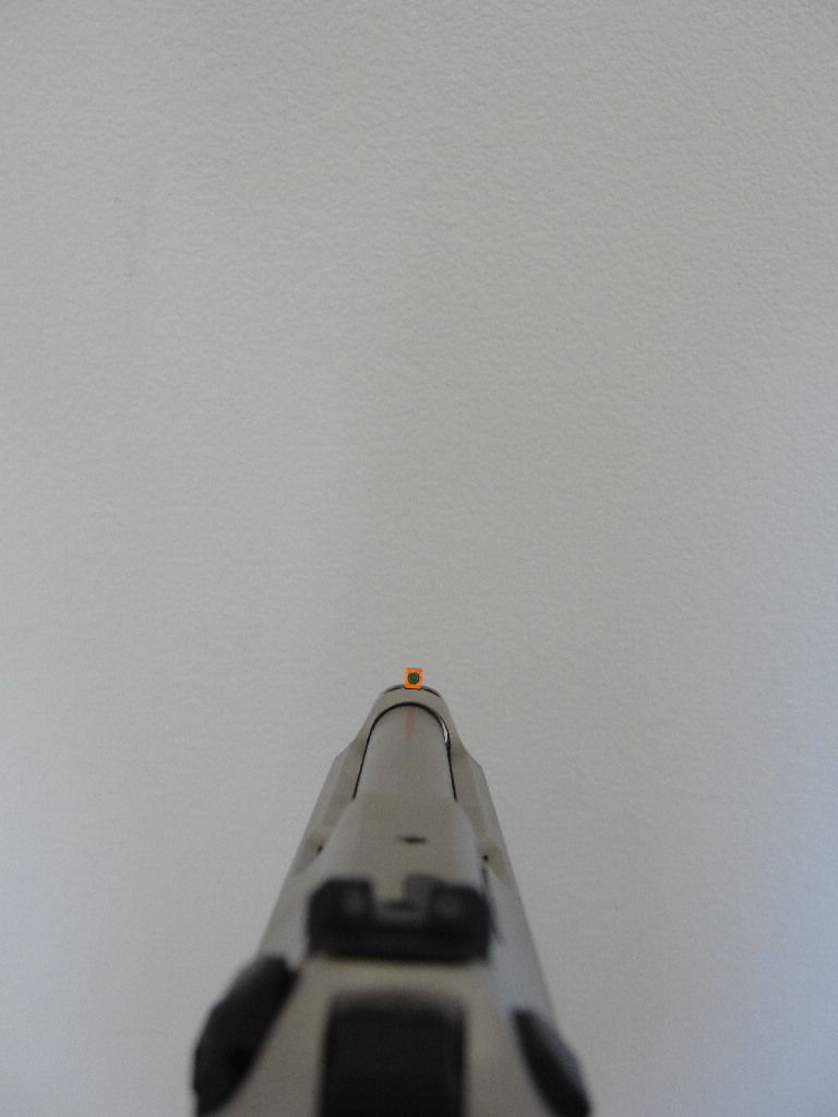 Beretta 92A1 high visibility front sight
