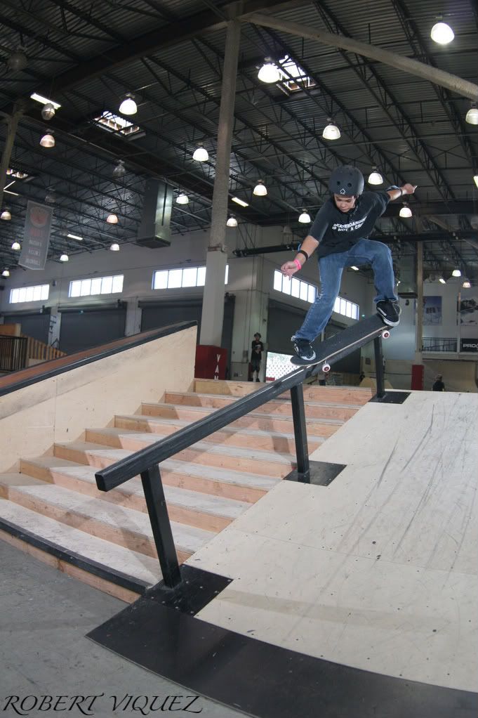 IMAGE: http://i11.photobucket.com/albums/a189/AGENT5150/vans8-18-08137.jpg