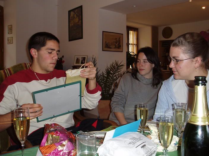 Image hosting by Photobucket