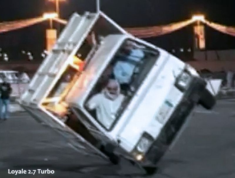 garbage-truck-stunts.jpg