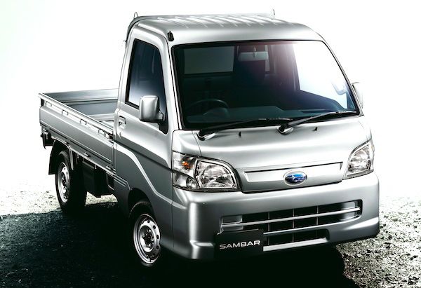 Subaru-Sambar-Truck-Japan-March-2012.jpg
