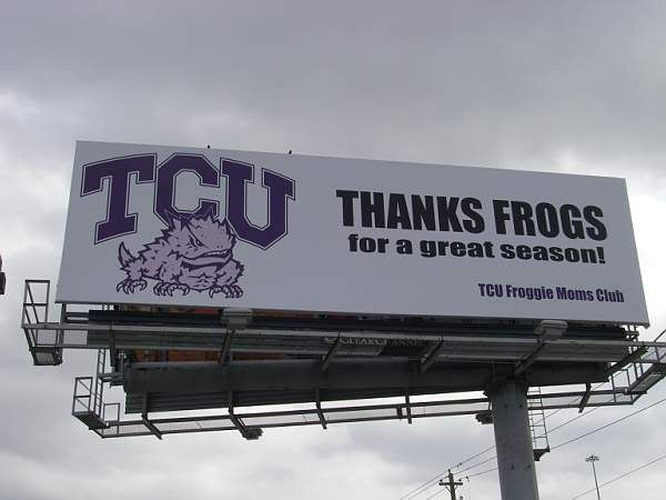 Houston_Froggie_Moms_sign-1.jpg