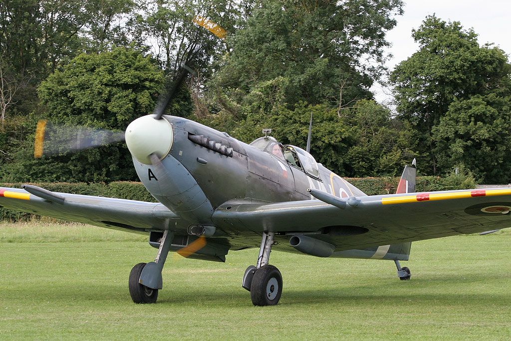 IMAGE: http://i11.photobucket.com/albums/a197/F86/IMG_7421.jpg