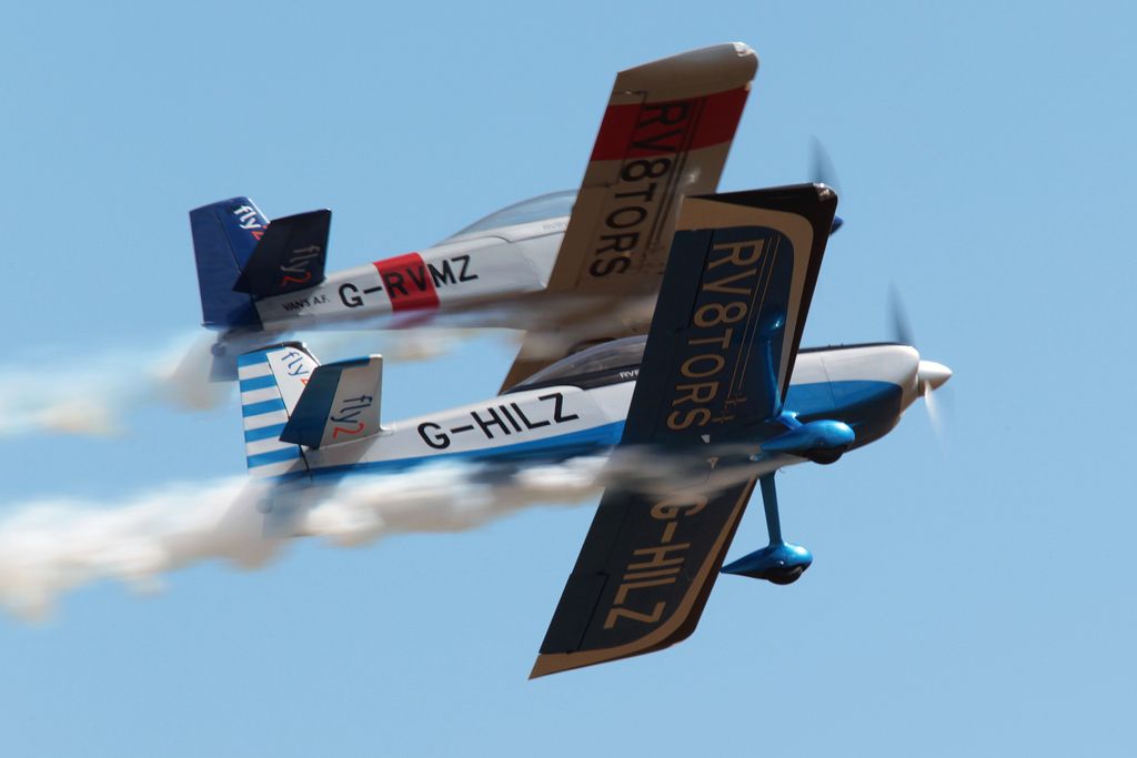 http://i11.photobucket.com/albums/a197/F86/airshow%202011/EH5G2024.jpg