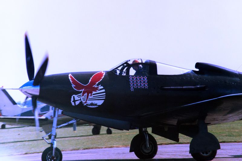 http://i11.photobucket.com/albums/a197/F86/airshow%202011/Scan-110310-0003.jpg