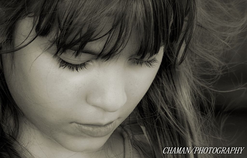 IMAGE: http://i11.photobucket.com/albums/a198/chaman3872/2013/IMG_5222bw_zps06620a41.jpg