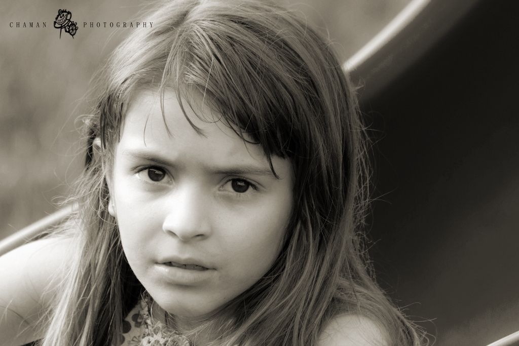 IMAGE: http://i11.photobucket.com/albums/a198/chaman3872/Fotografia/IMG_1738bw.jpg