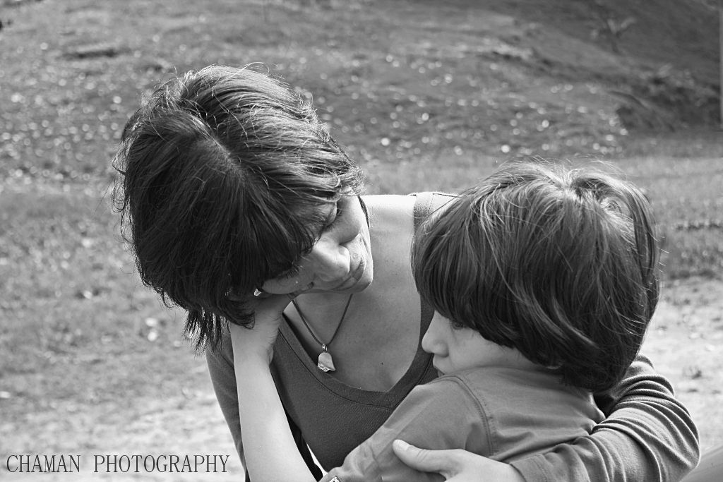 IMAGE: http://i11.photobucket.com/albums/a198/chaman3872/motherchild3.jpg