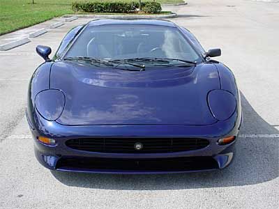 jaguar-xj220-front-2_103.jpg