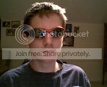 RedSunglasses.jpg