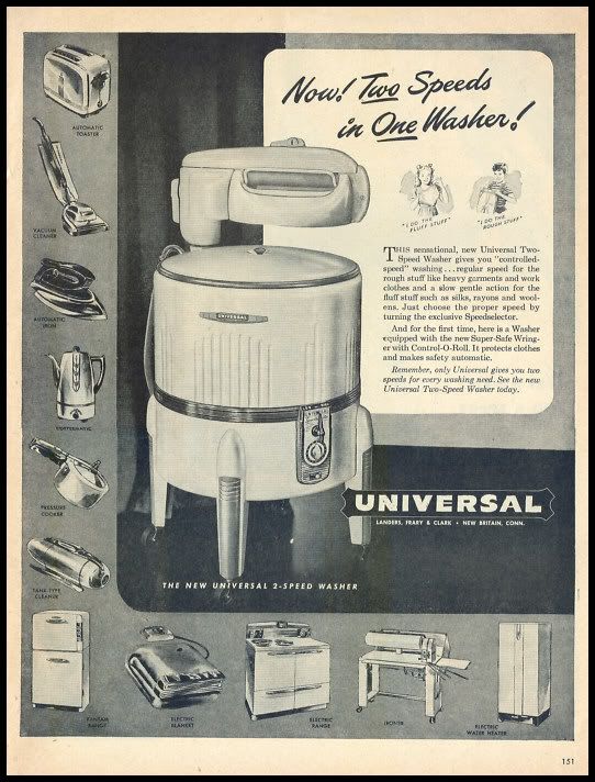 1946 Vintage Ad for Universal Wringer Washing Machine